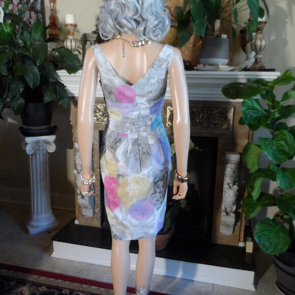 Moschino Cheap&chic Gray Multi Rose Print Sheath Dress w/Front Bow Detail Size 8 - Picture 13 of 16